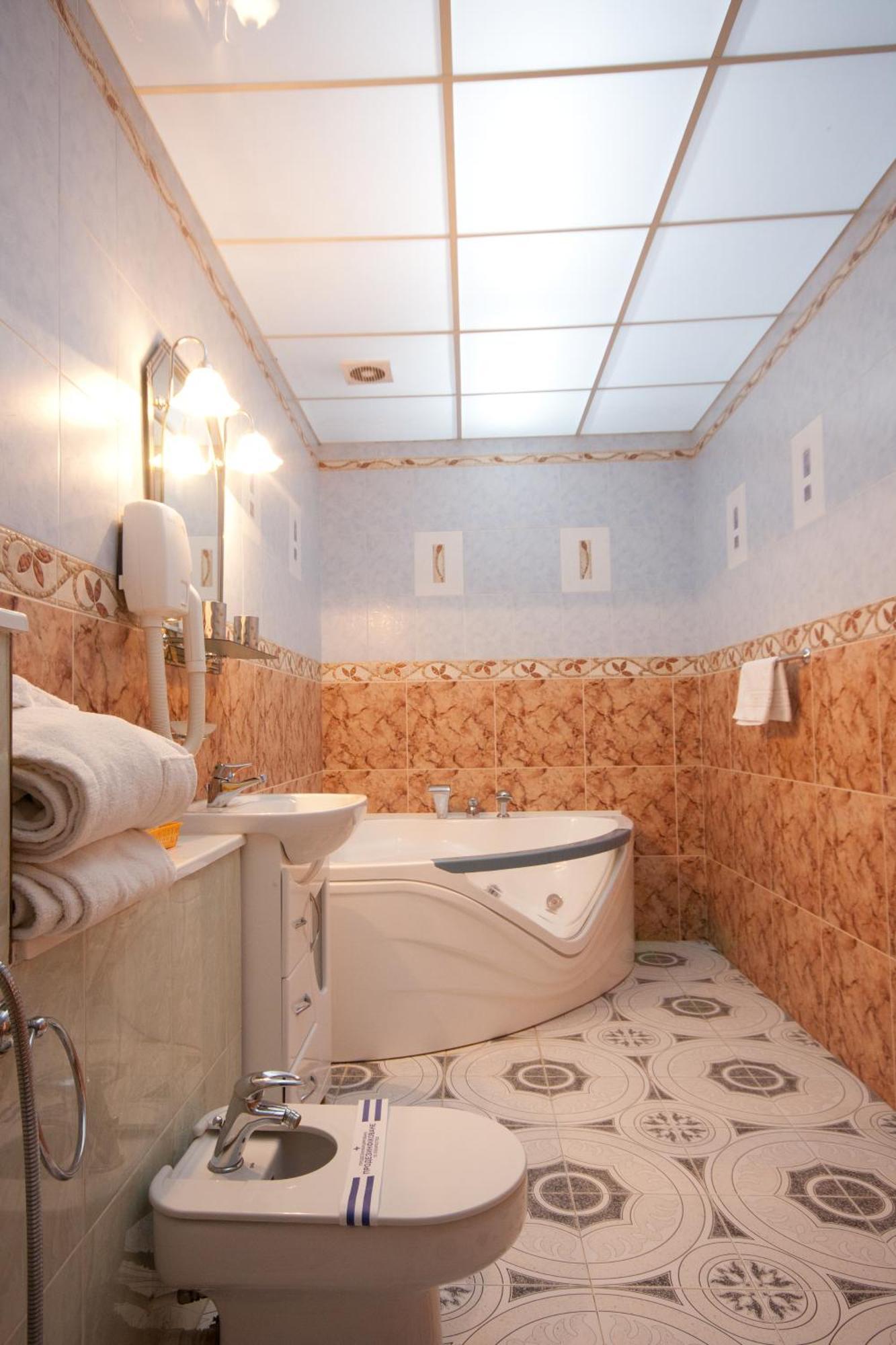 לבוב Volter Hotel מראה חיצוני תמונה