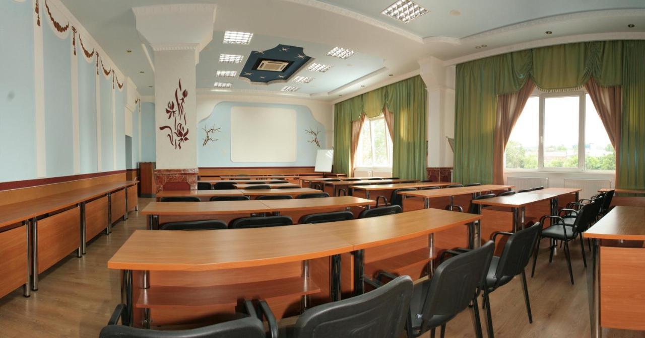 לבוב Volter Hotel מראה חיצוני תמונה
